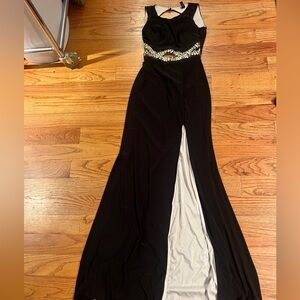 Windsor Black and White Prom Dress